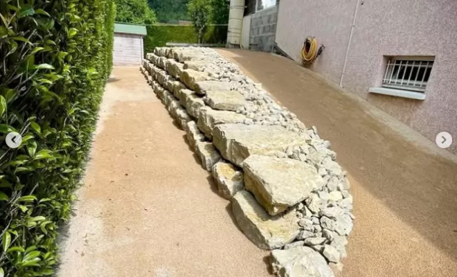 Aménagement extérieur avec enrochement à Ambérieu-en-Bugey, Ambérieu-en-Bugey, Slow Concept