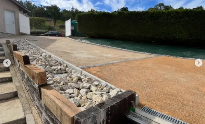 Réfection de cour en enrobé vers Ambérieu-en-Bugey, Ambérieu-en-Bugey, Slow Concept